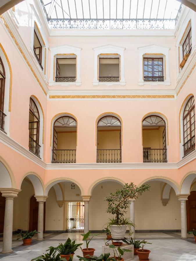 Apartamento Semi-Industrial Palacio Castilla Jerez de la Frontera Luaran gambar